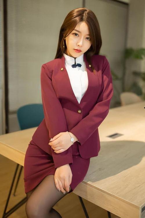 制服ol在线视频观看,制服OL在线视频，揭秘时尚与职业的完美融合